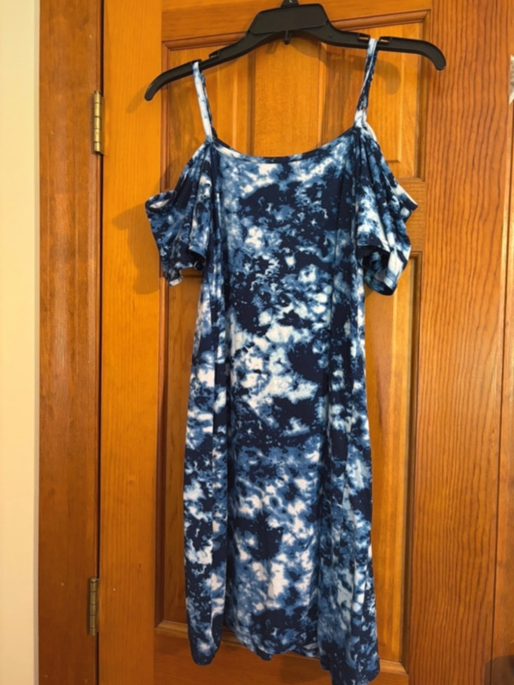 NWOT- 8-10 Cold-Shoulder Blue Hippy Tie-Dye Women's festival bohemian Dress